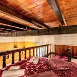 La Scala דירה